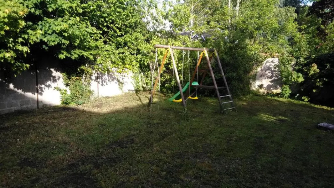 Jolie Maison Avec Jardin Prive Dans Le Centre Ville De Briare