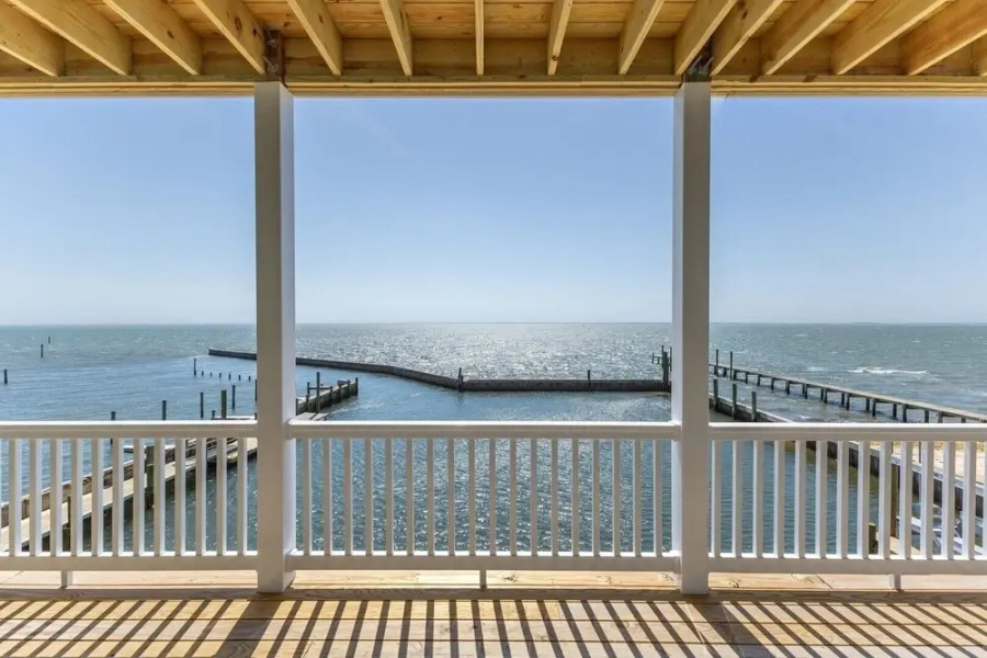 The Shackleford 2 Bedroom Condo by RedAwning