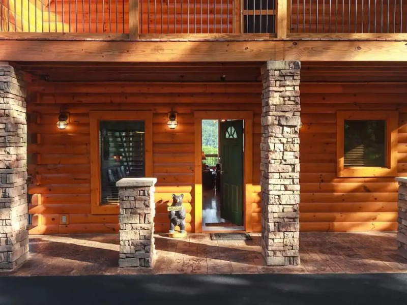 Cloud Dancer II 3 Bedroom Home with Hot Tub