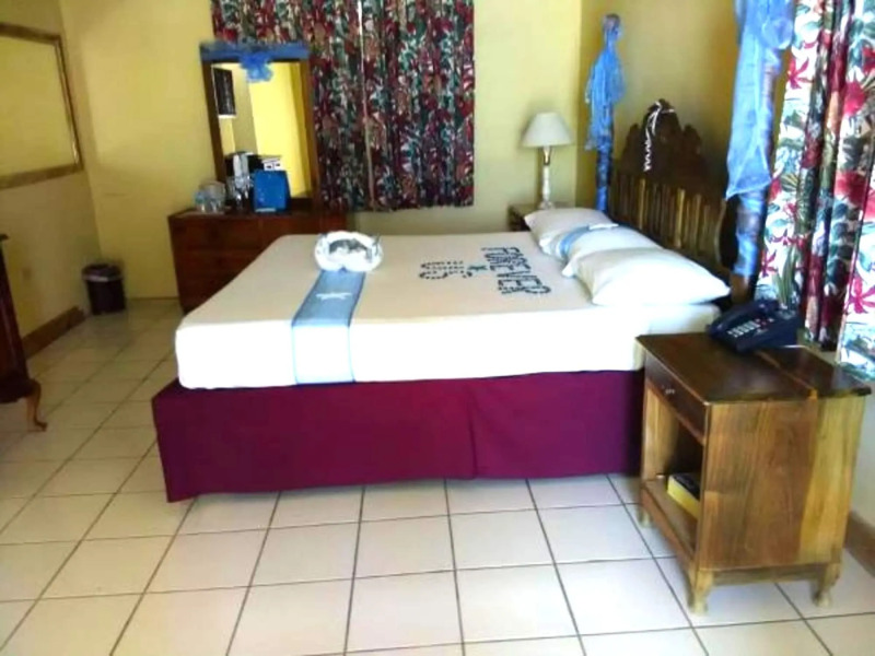 Treasure Beach Hotel