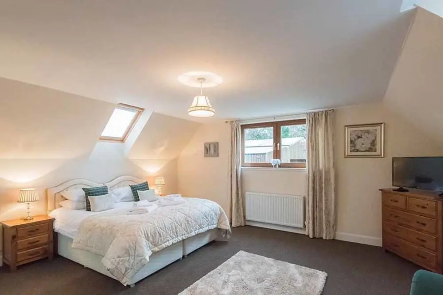 Keepers Lodge with Hot Tub