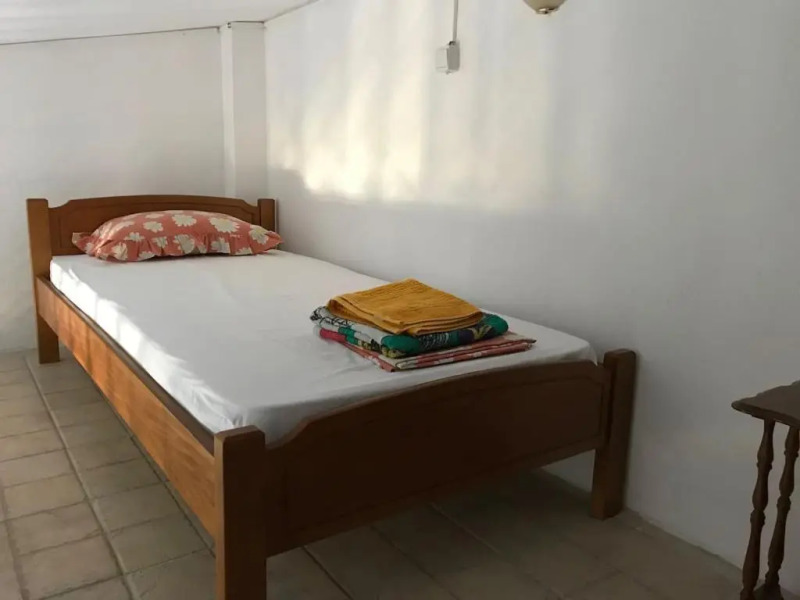 Ideal 3-floor Maisonette next to the sea