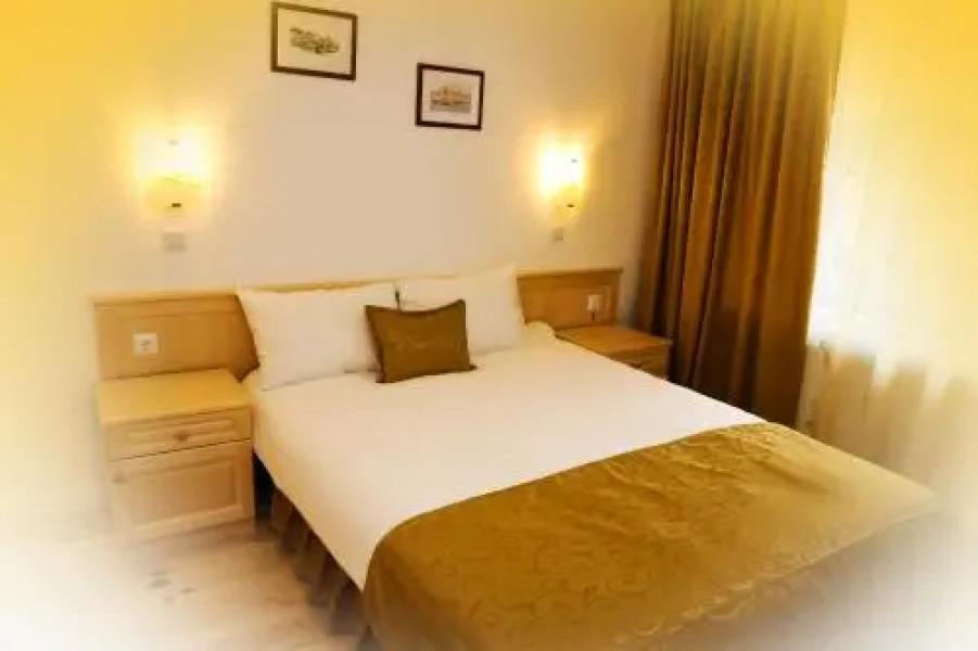 Family Hotel and Restaurant Plamena