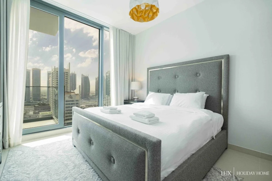LUX Contemporary Suite View 7