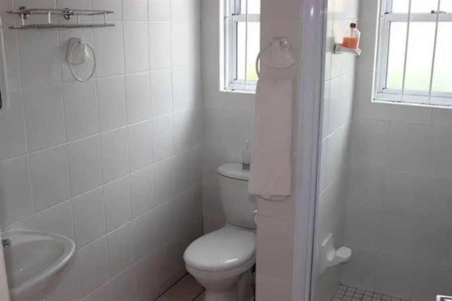 Point Village Beach Apartment