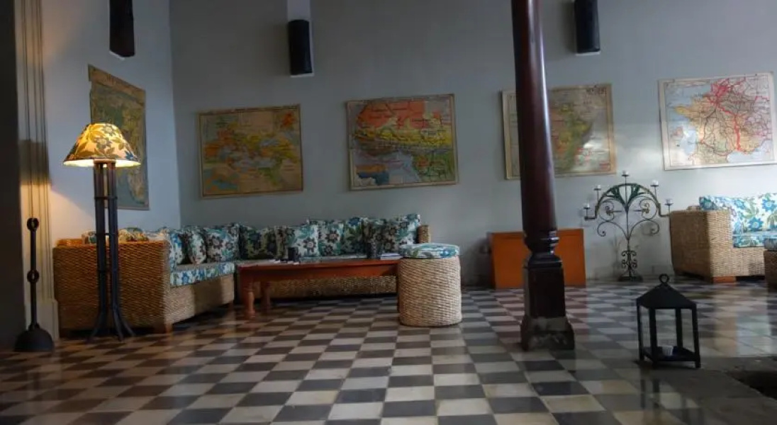 Bubu Hotel
