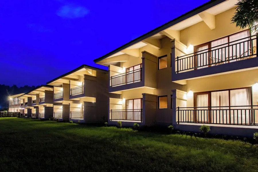 Regenta Resort & Spa By Riverside, Chitwan