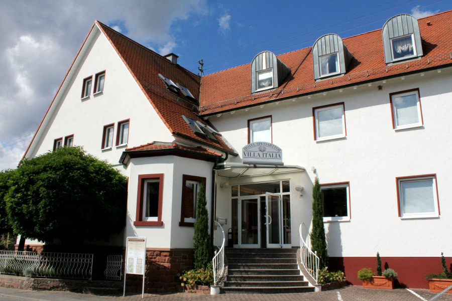 Häuser Der Villa Italia