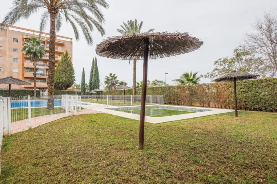 Sensacional Apt 2 Hab 2 Baños 4 Pax Aljarafe Metro