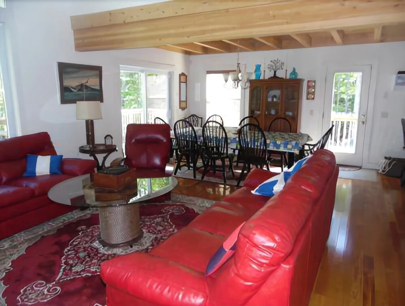 Rhumb Line Cottage - Three Bedroom Home