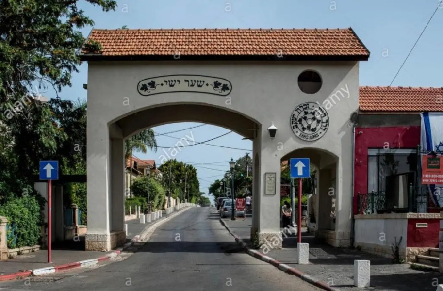 3 Rooms + Parking Hameyasdim 36