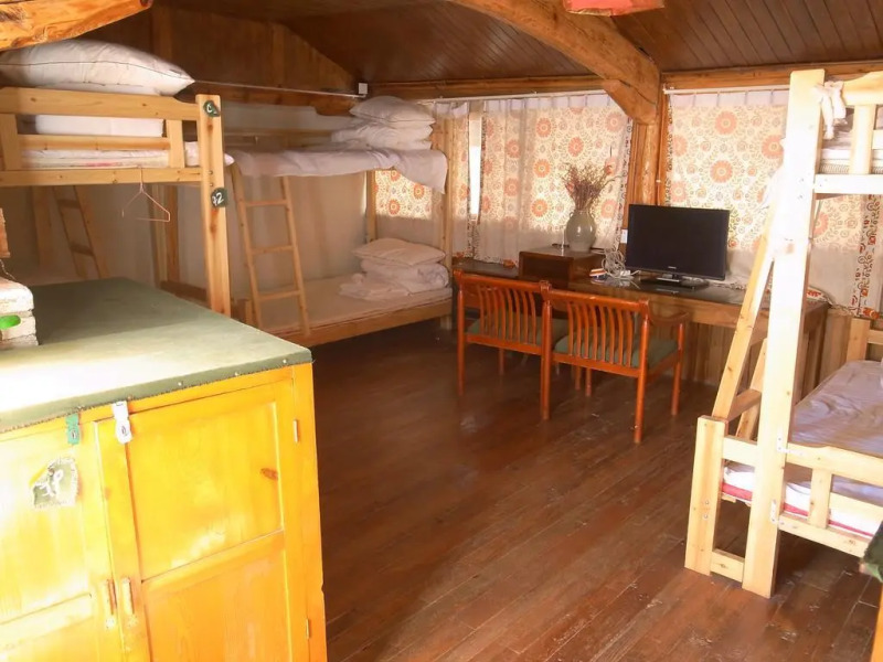 Camptree Youth Hostel