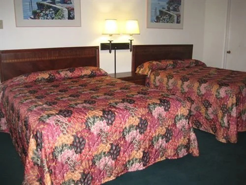 Shastas Best Choice Inn