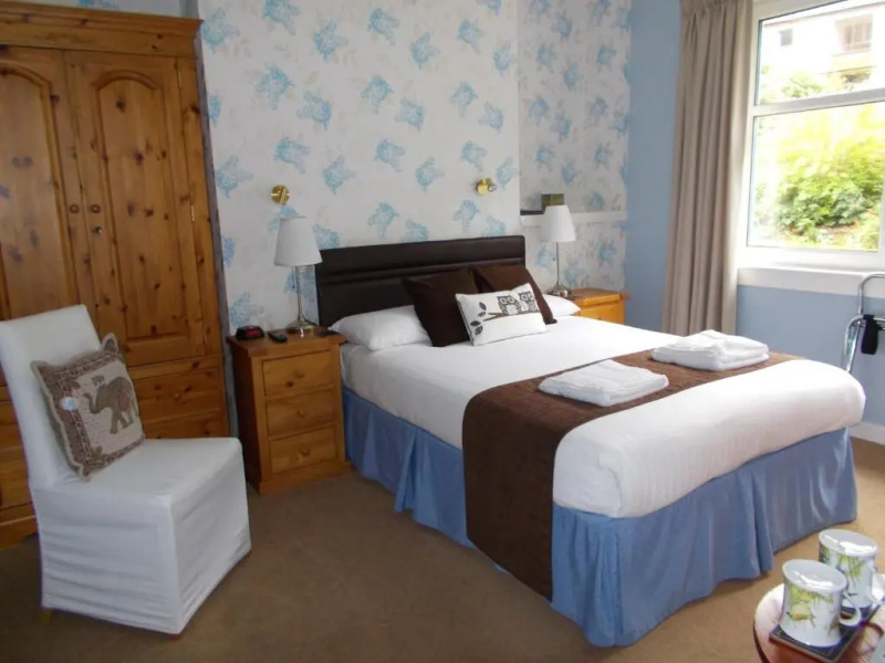 Tigh Na Cheo Guest House