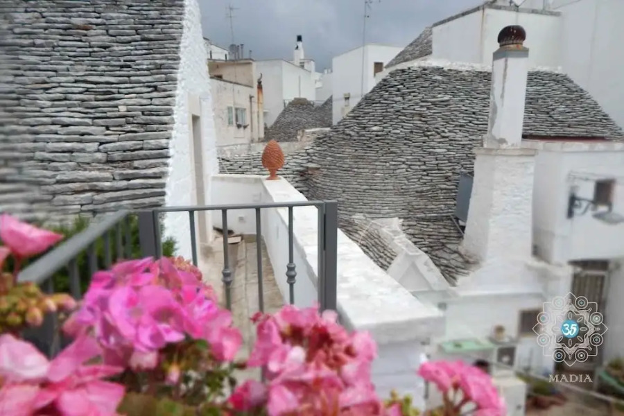 Trulli Madia Luxury Location