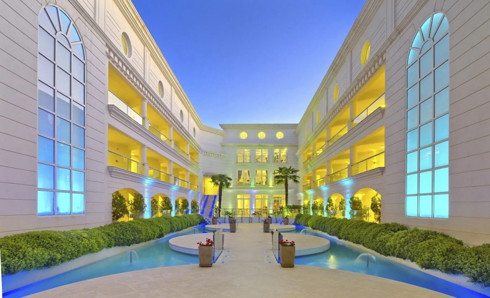 Elinotel Apolamare Hotel