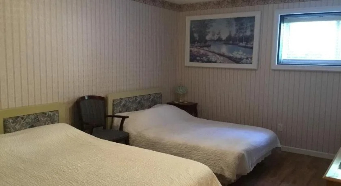 Kelowna Lakeview Cove Bed & Breakfast