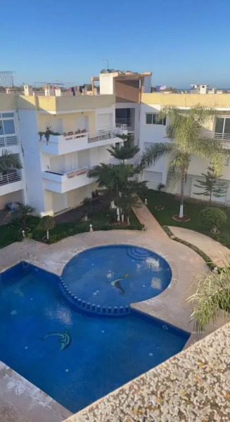 Superbe appart dans une résidence avec piscine