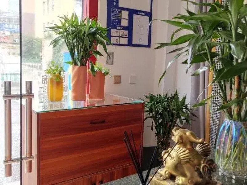 Blue Xiangyutai Homestay