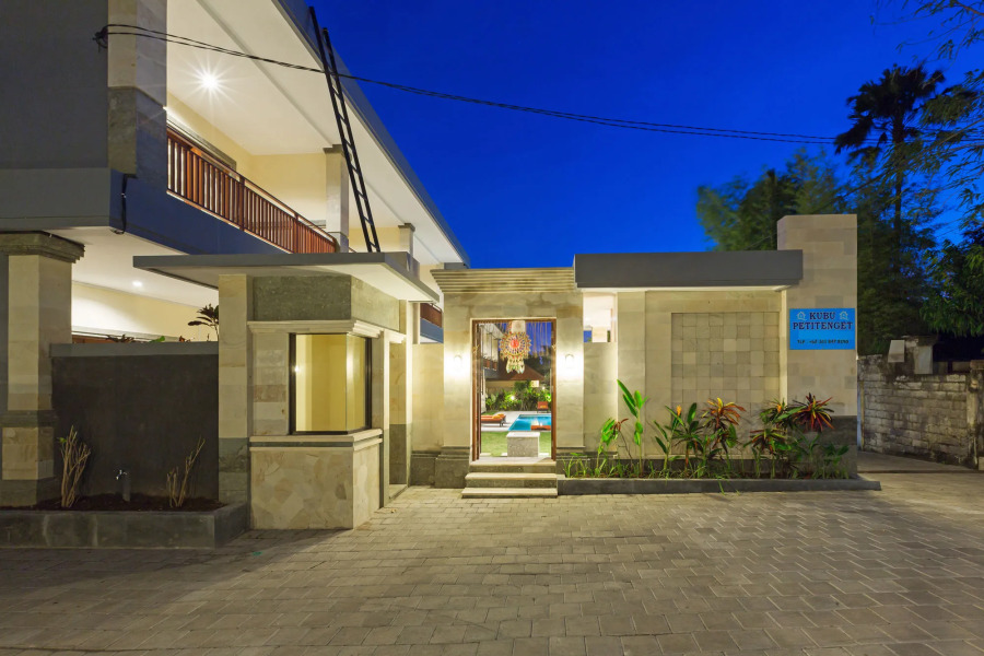Kubu Petitenget Suite Seminyak