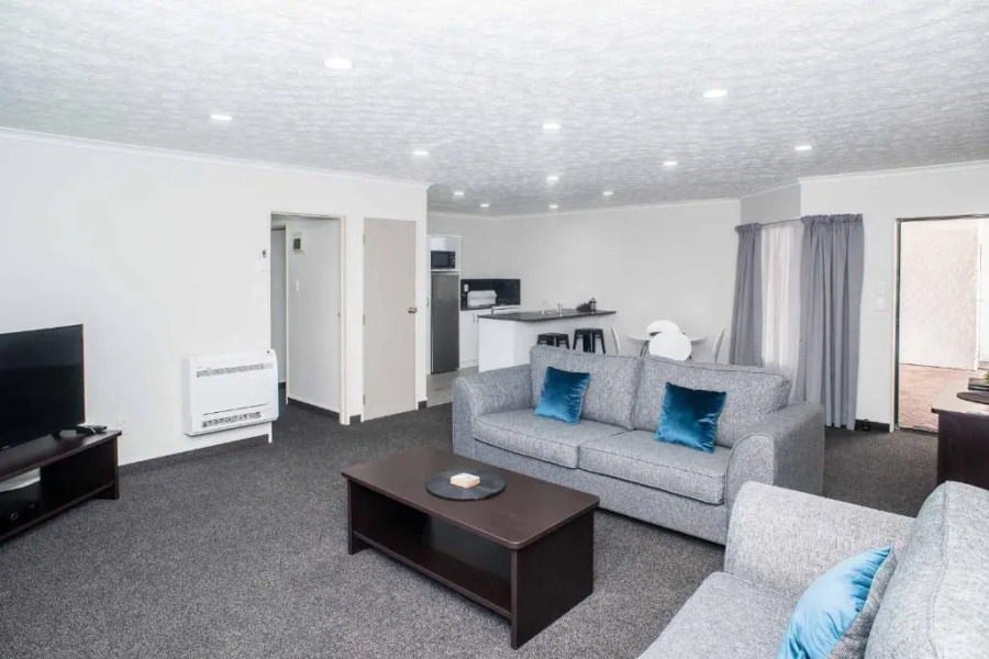 White Heron Motor Lodge