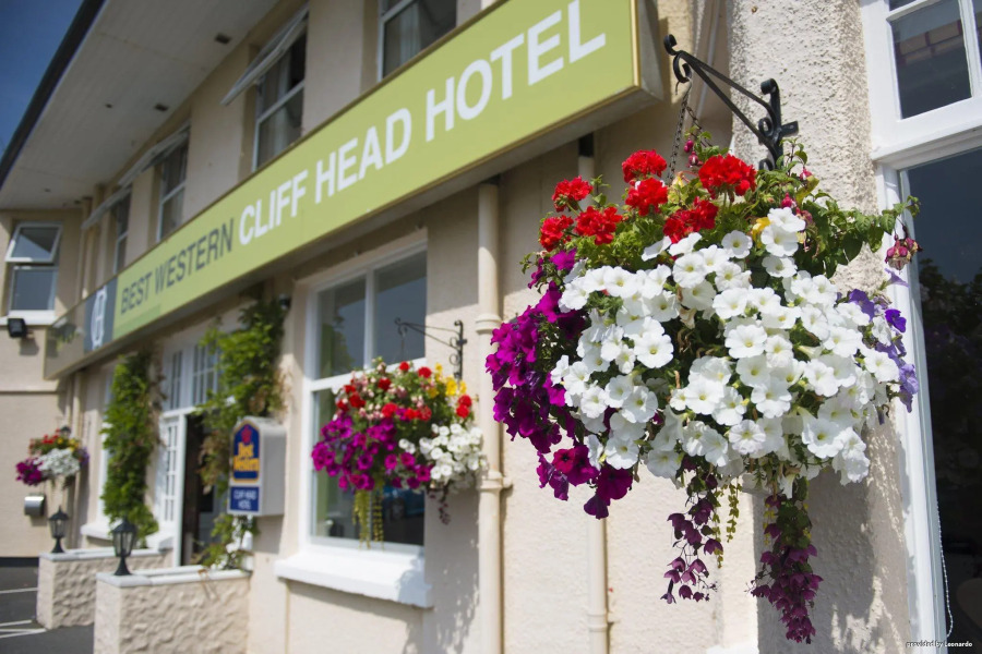 Cliff Head Hotel