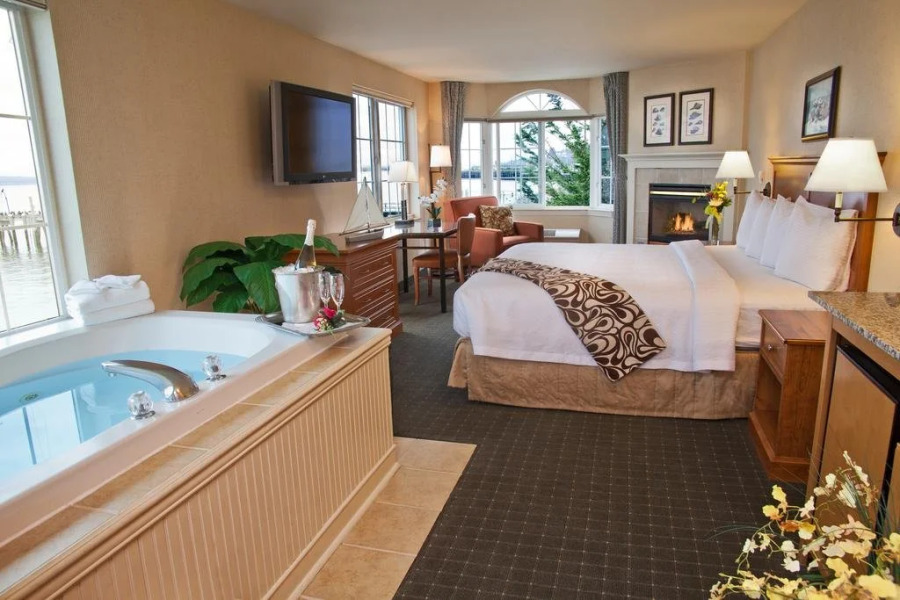 Silver Cloud Inn - Mukilteo Waterfront