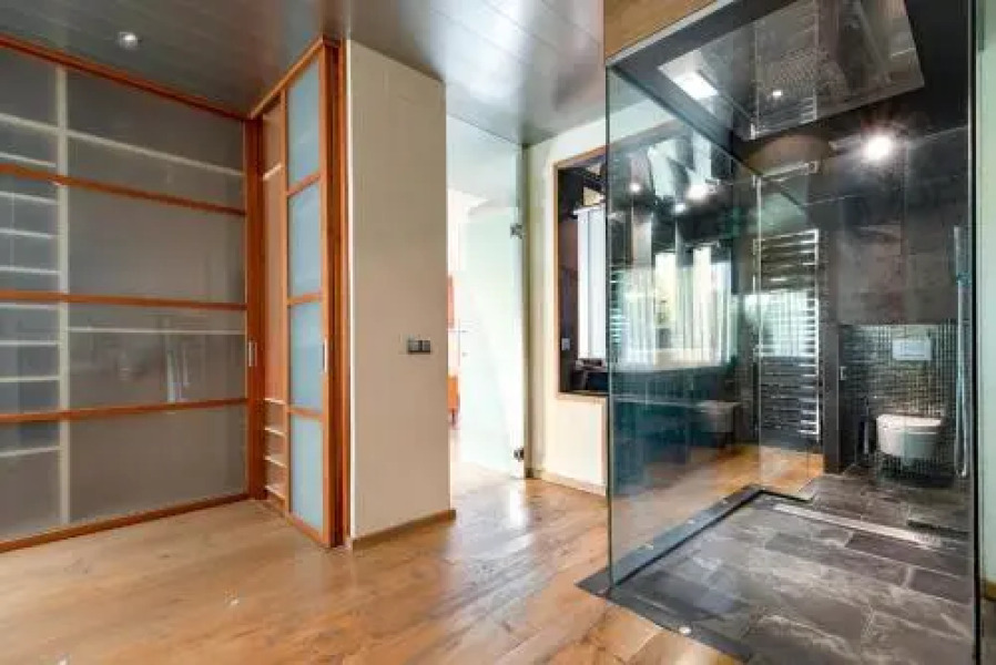 Villa Palmera, paradise near Barcelona, luxurious villa, comfortably sleeping 22