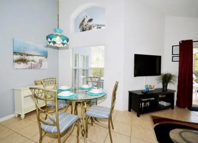 South Beach Villa 4 Br villa by RedAwning