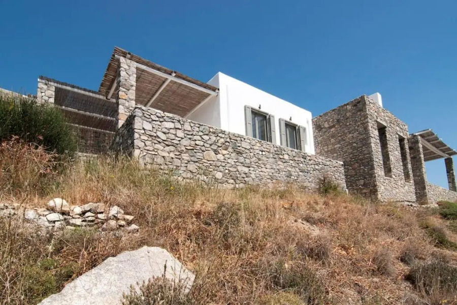 Dreamy Cycladic Luxury Summer Villa 1