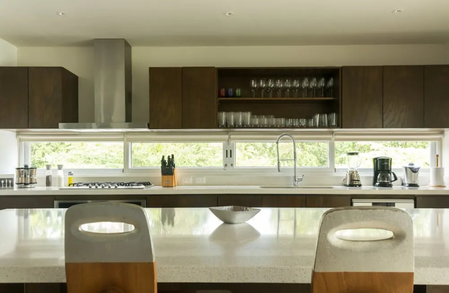 Casa Caleta, Surrounded by Nature, Ideal for Large Groups