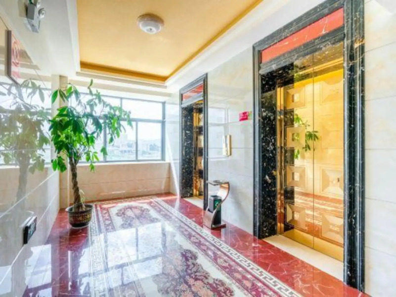 Yunkang International Hotel (Qujing Wanda Bund Branch)