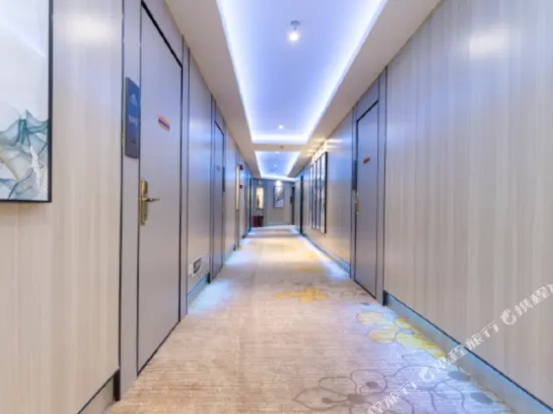 Qingzhu · Yuexiang Hotel (Yangjiang Donghuicheng Plaza)