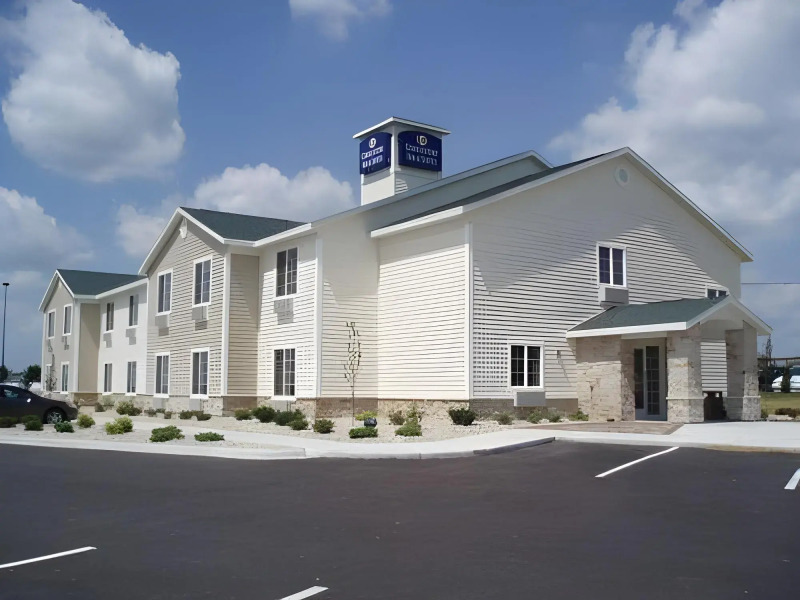 Cobblestone Inn & Suites - Durand