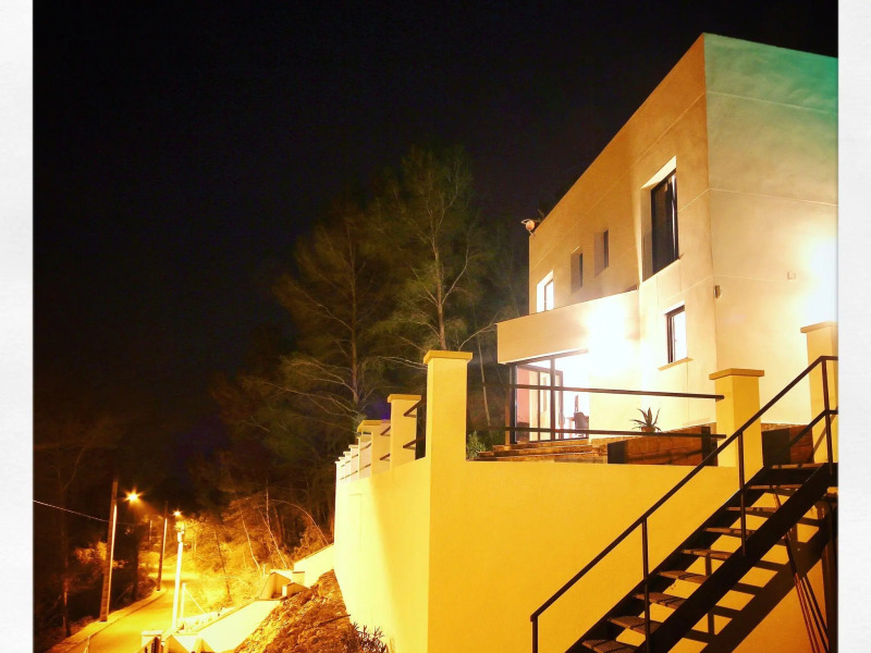 Luxurious house with private pool and fantastic view for 6 people in Olivella