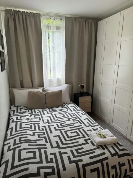 Une chambre dans un appartement, chez l’habitant