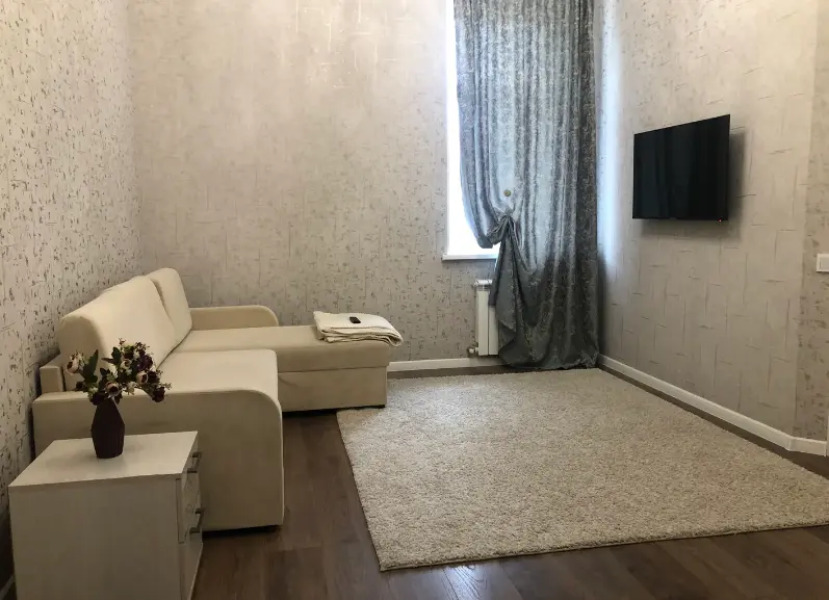 Апартаменты на улице Октябрьской Революции 223