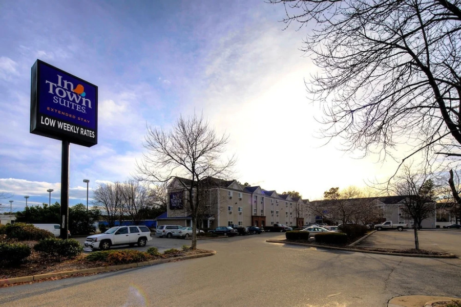InTown Suites Extended Stay Newport News VA - North