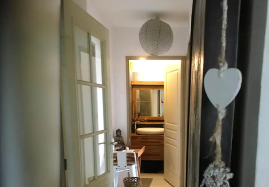 Apartment with 3 Bedrooms in Saint-Gilles Les Bains, with Furnished Terrace And Wifi - 2 Km From the Beach