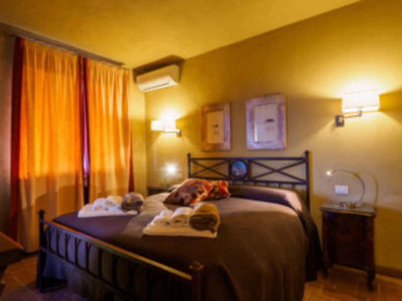 poggio alla rocca - corbezzolo