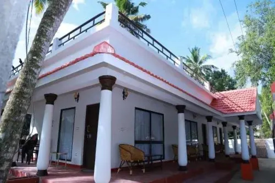 Marari Cleetus beach homestay