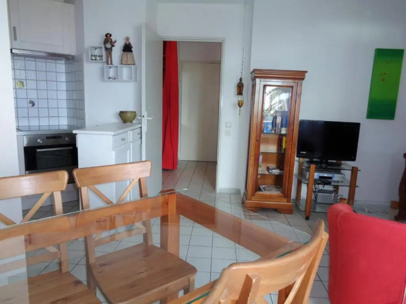 1 Chambres, Pkg, A Mi Chemin Entre Plages Et Centre Historique