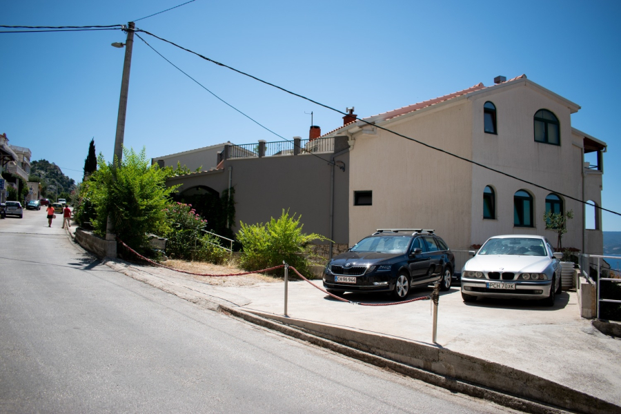 Apartment Ozren - amazing sea view: A2 Omis, Riviera Omis