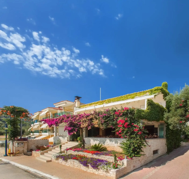 Xenios Loutra Village Beach Hotel