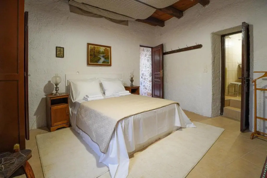 Unwind and Relax at the Vilaeti 1871 Retreat