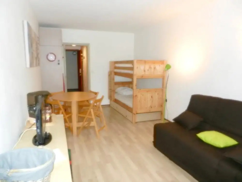 Studio in Villard-de-lans, With Wonderful Mountain View, Balcony and W