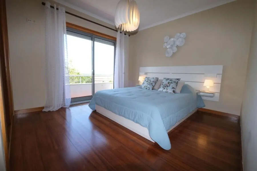 Location de haut standing, dans une résidence de qualité, avec piscine, tennis et vue mer à Antas Esposende 12 personnes PORTUGAL