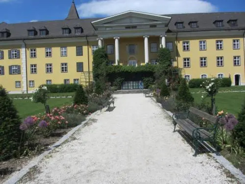 Apartment pool and lake
