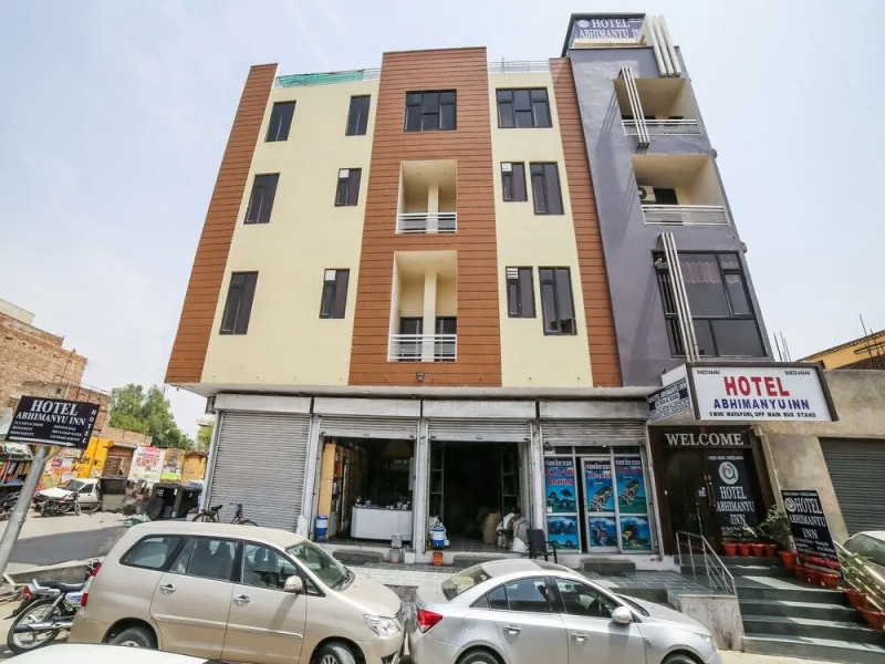 Spot On 37343 Hotel Abhimanyu Inn