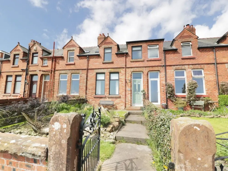 Pow-wow Shore Cottage